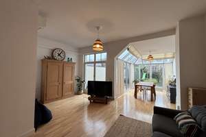 Life Style Townhouse im Herzen von Kaiserswerth! Junge 6-Zi-Stadtoase für Familien! – Die vollständige Adresse der Immobilie erhältst du vom Anbieter., 40489 Kaiserswerth, Düsseldorf – Vorschaubild 2