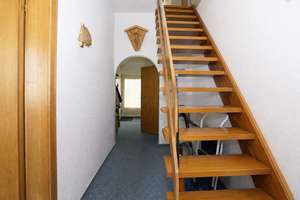 140 m² zum Gestalten – Reihenendhaus mit Balkon und Garten – 55583 Bad Münster am Stein-Ebernburg – Vorschaubild 2