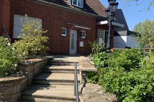 Idyllisches Haus mit Garten im schönsten und ruhigsten Teil von Bochum Riemke – Die vollständige Adresse der Immobilie erhältst du vom Anbieter., 44807 Riemke, Bochum – Vorschaubild 2