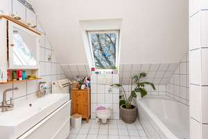 Doppelhaushälfte im absolut grüner und ruhiger uneinsehbarer Pankow Lage provisionsfrei zu verkaufen – Die vollständige Adresse der Immobilie erhältst du vom Anbieter., 13158 Rosenthal, Berlin – Vorschaubild 5