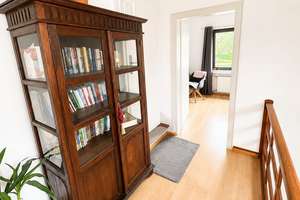Freistehendes Einfamilienhaus mit Garage und großem Garten in Angermund – Die vollständige Adresse der Immobilie erhältst du vom Anbieter., 40489 Angermund, Düsseldorf – Vorschaubild 8