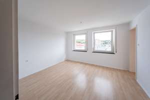 Lichtdurchflutete 2,5-Zimmer-Wohnung mit 2 Balkonen am Hölderlinplatz – Kornbergstr 50, 70176 Hölderlinplatz, Stuttgart – Vorschaubild 29
