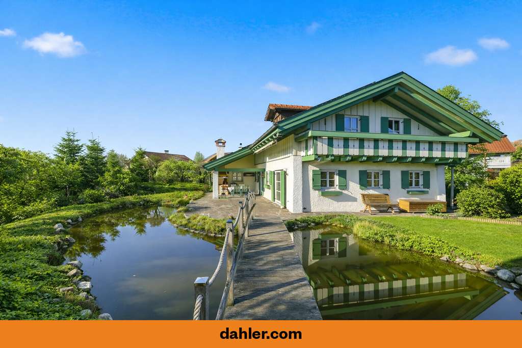 Immobilie in Rohrdorf - Gepflegtes Landhaus mit Alpenpanorama und Gartenbiotop - Bild 0