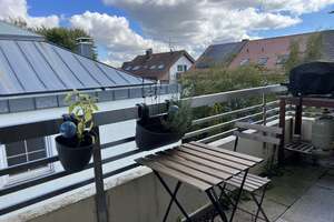 Moderne 2-Zimmer-Dachgeschosswohnung in Stuttgart-Sillenbuch – Nähe Eichenhain