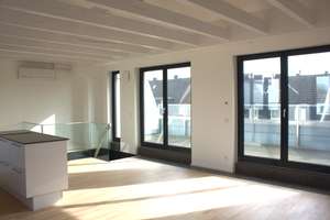 Traumhafte 4-Zimmer Penthouse-Maisonette-Wohnung mit drei Dachterrassen und Blick über Flingern – Die vollständige Adresse der Immobilie erhältst du vom Anbieter., 40233 Flingern Nord, Düsseldorf – Vorschaubild 2