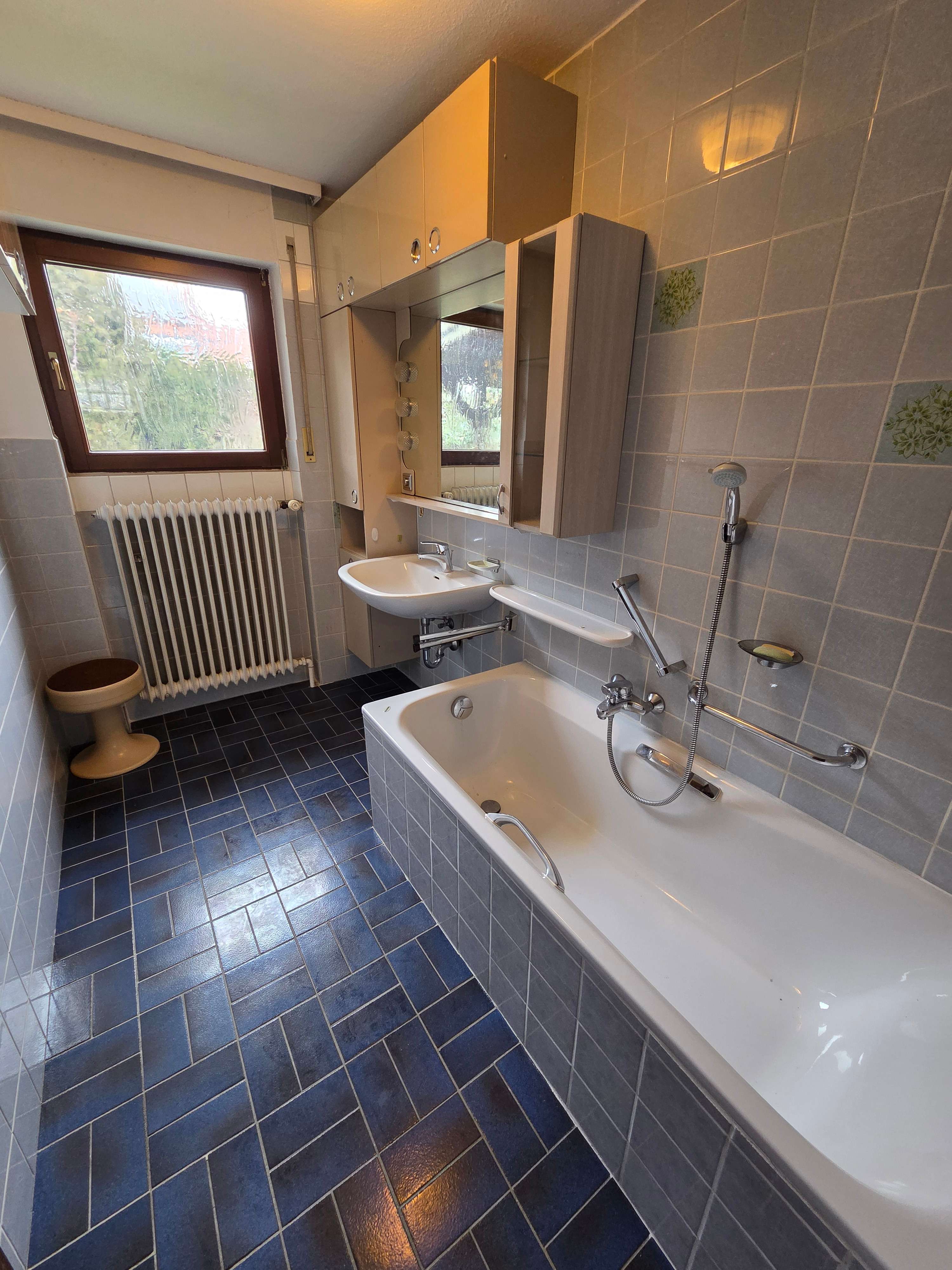 Immobilie in Ravenstein - Einfamilienhaus mit viel Platz für Familie und Hobby - Bild 3