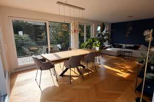 Lichtdurchflutetes Penthouse : 3-Zimmer-Wohnung mit Süd-West-Balkon – Esmarchstraße 31a, 80999 Untermenzing, München – Vorschaubild 2