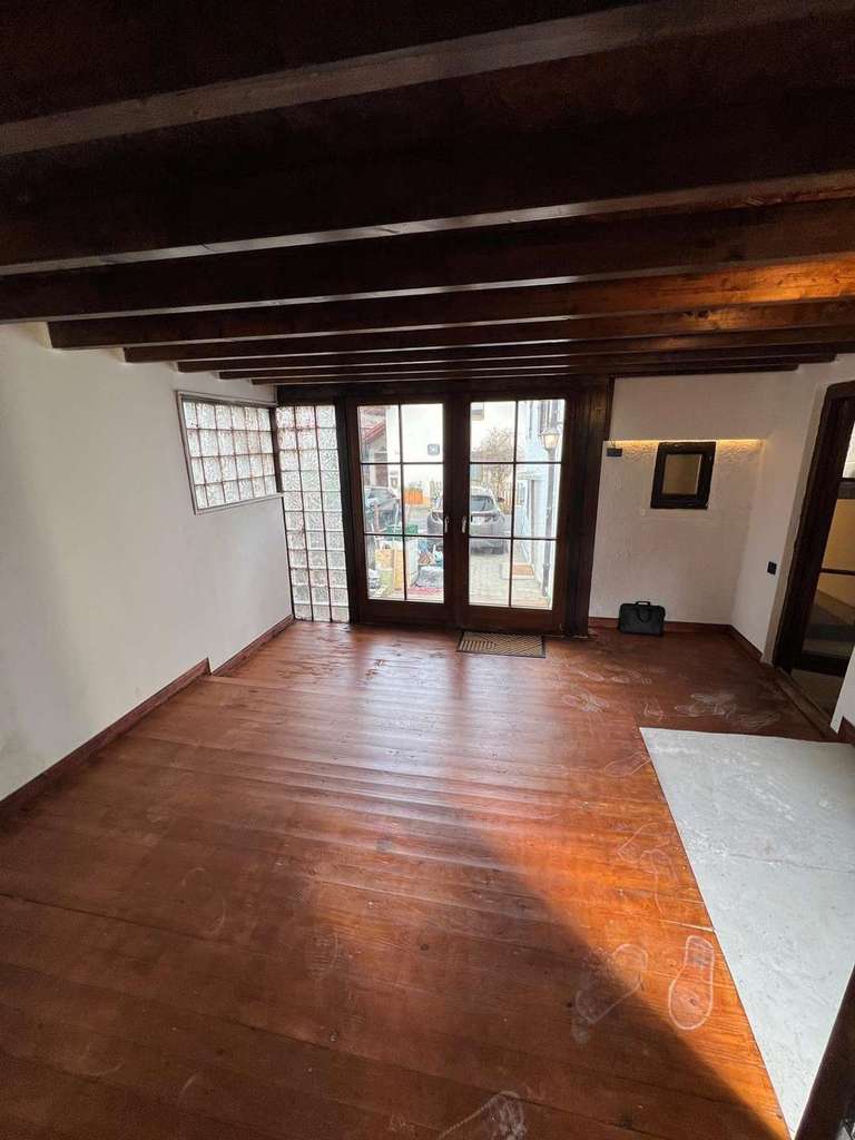 Immobilie in Stockach - Doppelhaushälfte mit viel Potential zur individuellen Gestaltung - Bild 2