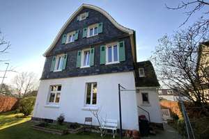 Liebevoll sanierte Stadtvilla mit historischem Charme – Die vollständige Adresse der Immobilie erhältst du vom Anbieter., 42719 Wald, Solingen – Vorschaubild 2