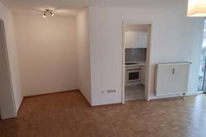 Zuhause mit zwei Zimmern in Ingolstadt – Cusanusstraße 43, 85049 Friedrichshofen-Hollerstauden, Ingolstadt – Vorschaubild 11