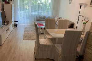 Teilmöblierte, provisionsfreie 2-Zimmer-Wohnung mit Balkon, EBK u. Tiefgarage in München-Bogenhausen – Ostpreußenstraße 89, 81927 Englschalking, München – Vorschaubild 4