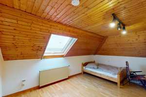 Gepflegtes Einfamilienhaus mit viel Platz und großem Grundstück in Limburg-Süd (Blumenrod) – Zeppelinstraße 19, 65549 Limburg-Weilburg (Kreis) – Vorschaubild 33