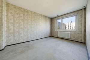 Güntzelkiez in Wilmersdorf: Sanierungsbedürftige 3-Zimmer-Wohnung mit Balkon – Die vollständige Adresse der Immobilie erhältst du vom Anbieter., 10717 Wilmersdorf, Berlin – Vorschaubild 4