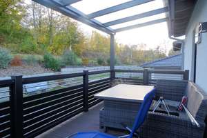 Top 1-2 Familienhaus A+ mit hochwertiger Außenanlage und großen Carport – Die vollständige Adresse der Immobilie erhältst du vom Anbieter., 94428 Eichendorf – Vorschaubild 4