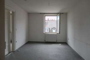 Gepflegte 3-Zimmer-Altbauwohnung mit Denkmal-AfA | Nähe Wiesengrund + Innenstadt – 90763 Nördliche Südstadt, Fürth – Vorschaubild 7