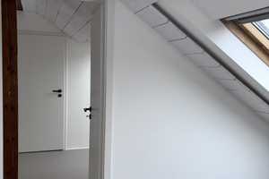 Modernes Penthouse mit 2 Zimmern und Kamin in top Lage  – Marienplatz 10, 52064 Aachen – Vorschaubild 4