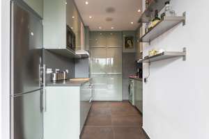 Ruhiges Hinterhaus | Luxus-Neubau mit 24 m² Süd-West-Terrasse | Tiefgarage – Greifswalder Str. 15, 10405 Prenzlauer Berg, Berlin – Vorschaubild 9