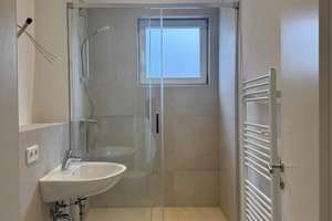 Erstbezug nach Sanierung! 3 Zimmer Wohnung mit Einbauküche – Juliusstraße 31 D, 38118 Westliches Ringgebiet, Braunschweig – Vorschaubild 2