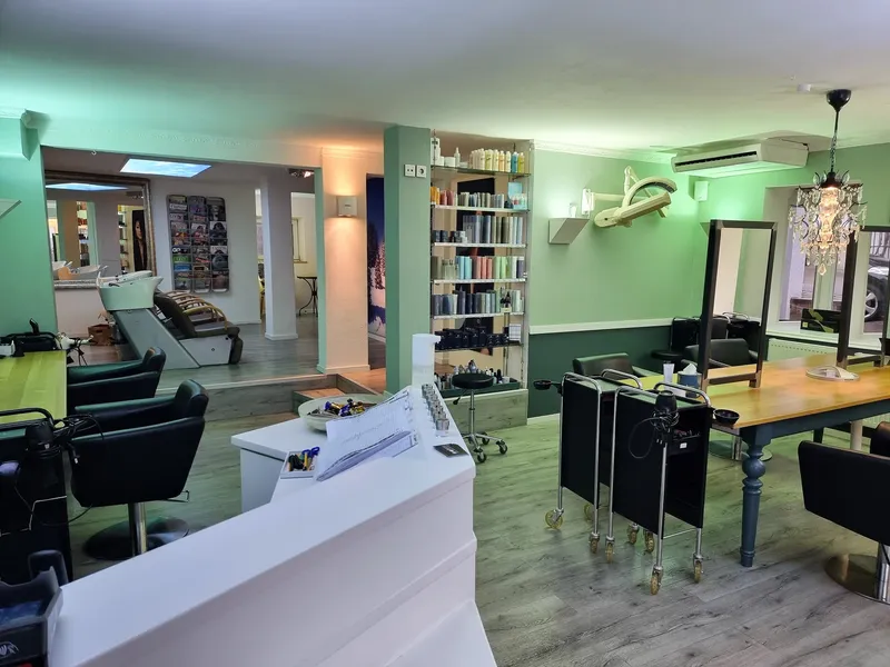 2Rm + Commercial Building – Waiblingen – Modernized - 3