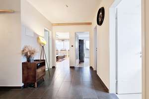 Design-Bad, Loft Ambiente & Südbalkon! Kernsanierte 4,5-Zimmer-Familienwohnung in Neufahrn – Echinger Straße 21, 85375 Neufahrn bei Freising – Vorschaubild 15