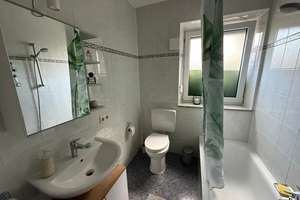 Charmante Hochparterrewohnung in ruhiger Lage – Die vollständige Adresse der Immobilie erhältst du vom Anbieter., 81375 Neuhadern, München – Vorschaubild 8