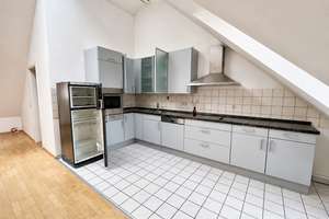 Großzügige Galeriewohnung inkl. Tiefgaragenstellplatz | Top Lage | Schmidt & Co. Immobilien – Die vollständige Adresse der Immobilie erhältst du vom Anbieter., 64283 Mitte, Darmstadt – Vorschaubild 5