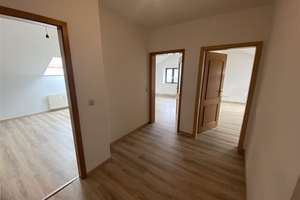 sehr zentrale 3 Zimmer-Dachgeschoss-Whg.* hell*  Laminat* innenl. Küche* Bad mit Wanne* – 4109 Zentrum-West, Leipzig – Vorschaubild 14