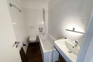 Ihre neue Kapitalanlage: Saniertes Apartment mit gehobener Ausstattung und traumhafter Aussicht! – Die vollständige Adresse der Immobilie erhältst du vom Anbieter., 81477 Solln, München – Vorschaubild 4