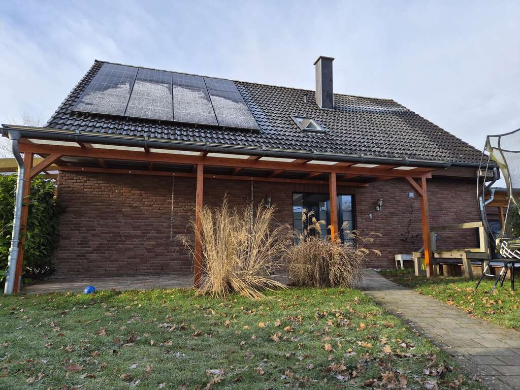 Immobilie in Kropp - Modernisiertes EFH mit 15 kWp PV-Anlage + Speicher, Kamin & ruhiger Sackgassenlage - Bild 0