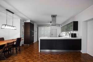 Alltagstaugliche 4-Zimmer-Wohnung mit Balkon in Düsseldorf-Golzheim – 40474 Golzheim, Düsseldorf – Vorschaubild 5