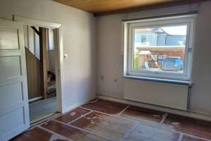 Doppelhaushälfte mit fantastischem Grundstück – Die vollständige Adresse der Immobilie erhältst du vom Anbieter., 24113 Gaarden-Süd und Kronsburg, Kiel – Vorschaubild 5