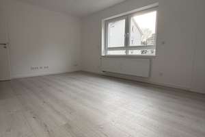 helle bezugsfertige 3 Zimmer Wohnung mit Balkon  – Philippsbergstraße 13, 65195 Nordost, Wiesbaden – Vorschaubild 8