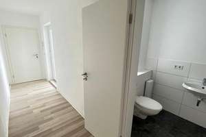 * mit BALKON * renovierte 1 ZIMMER WOHNUNG * Bahnhof Burbach wenige Gehminuten entfernt – Die vollständige Adresse der Immobilie erhältst du vom Anbieter., 66115 Burbach, Saarbrücken – Vorschaubild 5