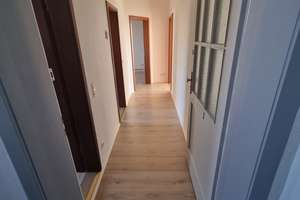 Nur bis zum 30.05.2026 verfügbar: Kernsanierte Wohnung im 3. OG mit perfekter Lage ohne Maklerkosten – Henckellweg 25, 30459 Ricklingen (Ortsteil), Hannover – Vorschaubild 4