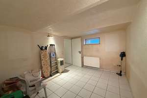Geräumige 4,5-Zimmer-Wohnung mit Garten und Einbauküche in Gladbeck – Kirchhellener Str. 38, 45966 Gladbeck – Vorschaubild 22
