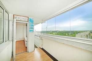 Grandioser Alpenblick von der Süd-Loggia – Die vollständige Adresse der Immobilie erhältst du vom Anbieter., 80993 Alt-Moosach, München – Vorschaubild 8