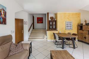 Einziehen und wohlfühlen: Attraktive Dachgeschosswohnung mit sonnigem Balkon und Tageslichtbad – 45472 Heißen, Mülheim an der Ruhr – Vorschaubild 14