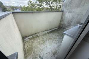 Charmante Altbauwohnung mit Potenzial – Gestalten Sie Ihr persönliches Wohnjuwel – Ostendorfstraße 6, 40239 Düsseltal, Düsseldorf – Vorschaubild 9