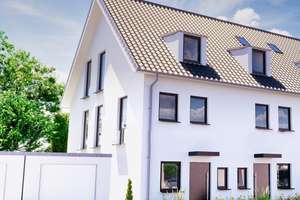 Chance auf ein TOP RMH in Obersendling! Viel Platz im Haus und sonnigem Traumgarten! – Die vollständige Adresse der Immobilie erhältst du vom Anbieter., 81379 Obersendling, München – Vorschaubild 3