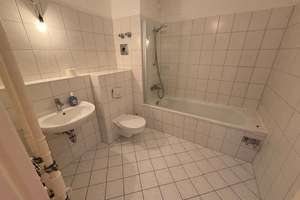 Helle 3-Zimmer-Wohnung mit Charme – Ideal für kleine Familien oder Paare! – Angerburger Allee 53, 14055 Westend, Berlin – Vorschaubild 8