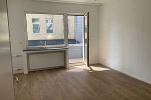 helle- renovierte 2 Zimmer Wohnung mit Balkon im Zentrum von Hannover! – Am Marstall  16, 30159 Hannover – Vorschaubild 5