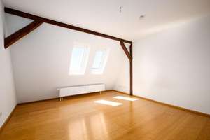 Altbau-Dachgeschosswohnung mit privater Dachterrasse am Adolfplatz — 127m², provisionsfrei – Adolfplatz 14, 24105 Blücherplatz, Kiel – Vorschaubild 12