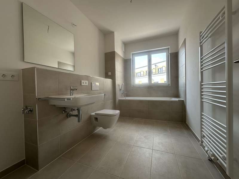 **Erstbezug** Große 2-Raum-Wohnung mit Terrasse in Dresden-Friedrichstadt - Foto 1