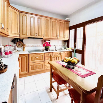 Wohnung in der Avenida America 14, Albox