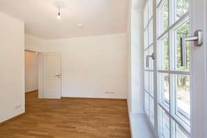 2-Zimmer-Neubau-Wohnung mit EBK, Fußbodenheizung, Aufzug und eigenem PKW-Stellplatz – Großbeerenstraße 295, 14480 Am Stern, Potsdam – Vorschaubild 10