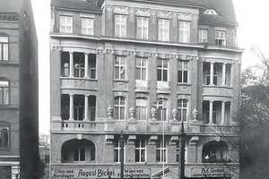 Mehrfamilienhaus in bester Lage
- kernsaniert auf höchstem Niveau - – Die vollständige Adresse der Immobilie erhältst du vom Anbieter., 24105 Brunswik, Kiel – Vorschaubild 4