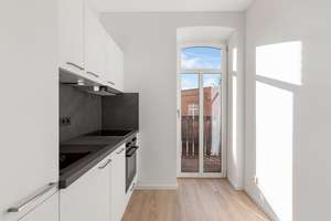 Erstbezug nach Sanierung inkl. Einbauküche und Balkon – Georg-Schumann-Straße 167, 4159 Möckern, Leipzig – Vorschaubild 1