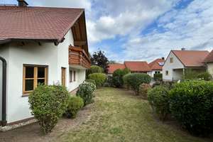 Familienfreundliches Einfamilienhaus in Ortsrandlage von Greuth – Im Kämpfer 11, 97355 Castell – Vorschaubild 8