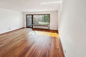 Familienfreundliches Reihenmittelhaus mit Süd-West-Terrasse in Nürnberg-Laufamholz – Die vollständige Adresse der Immobilie erhältst du vom Anbieter., 90482 Laufamholz, Nürnberg – Vorschaubild 4