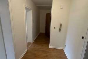 Attraktive Terrassenwohnung in zentraler Top-Lage mit urbanem Flair – Barbarossastraße 26, 41061 Gladbach, Mönchengladbach – Vorschaubild 6
